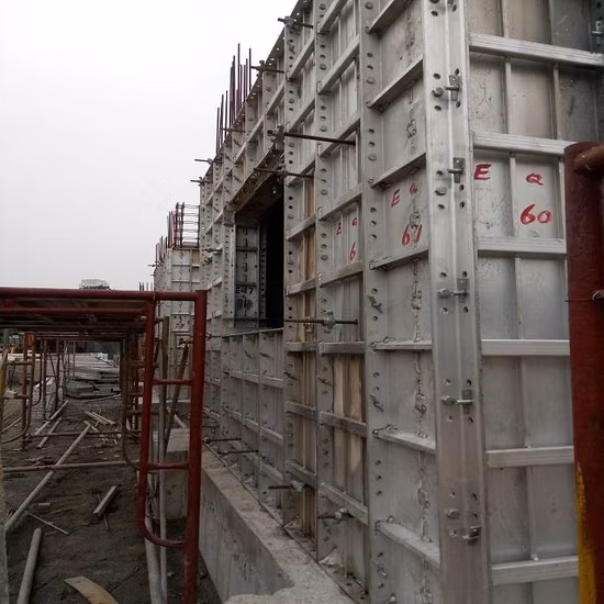 Grossiste coffrage léger système de coffrage en aluminium de bâtiment de construction facilement assemblé à vendre